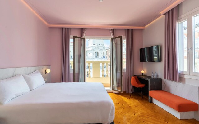 Ikonik Gran Via