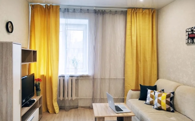 Apartment Volodarskogo 55
