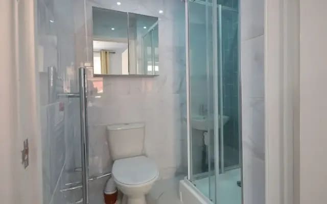 Victoria Apartment