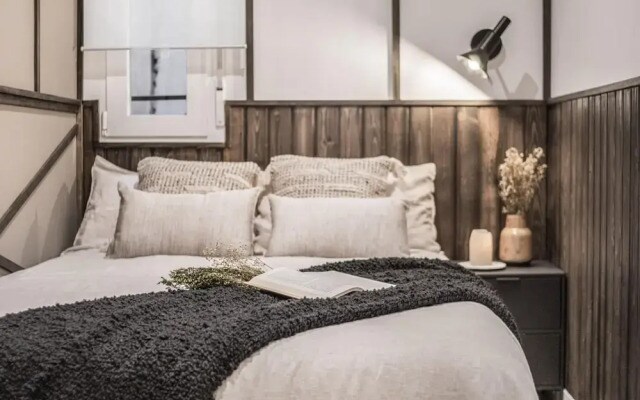 Pedra - 4 Bedrooms in Trafalgar