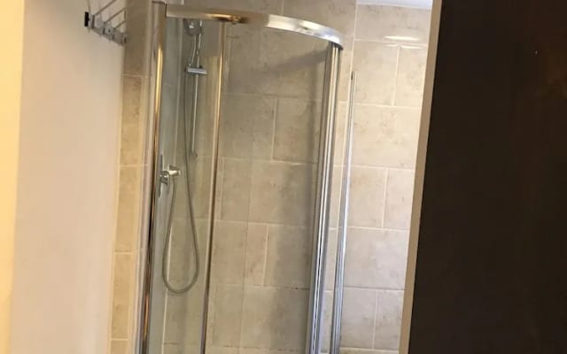 Rooms At103
