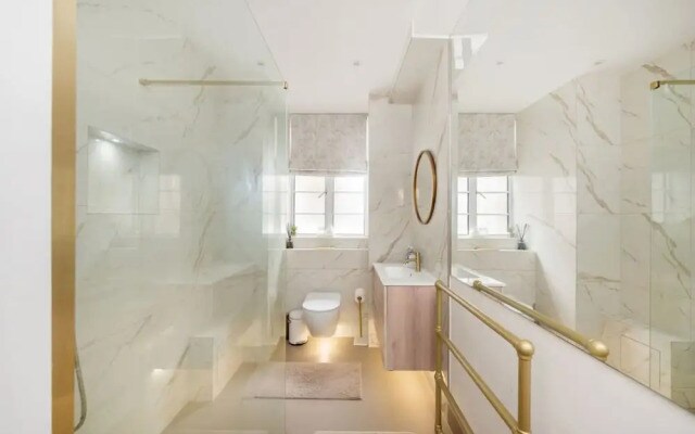 Marylebone Luxury 3-bed Security Elevator