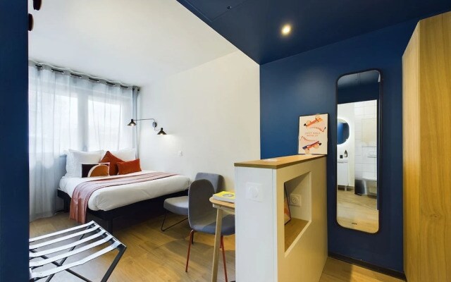 Mercure Gentilly .