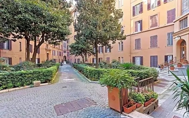 La Pausa
