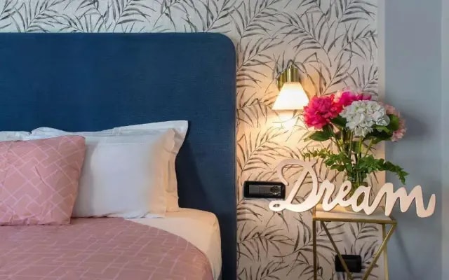 Bloom Hotel Rome