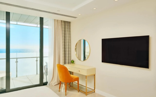 Sun Apartments АК Карат 17