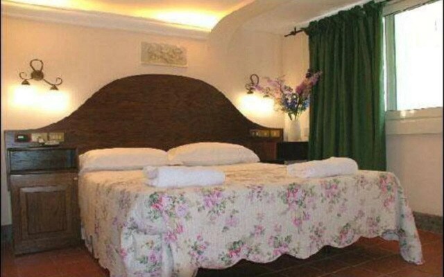 Hotel Okapi