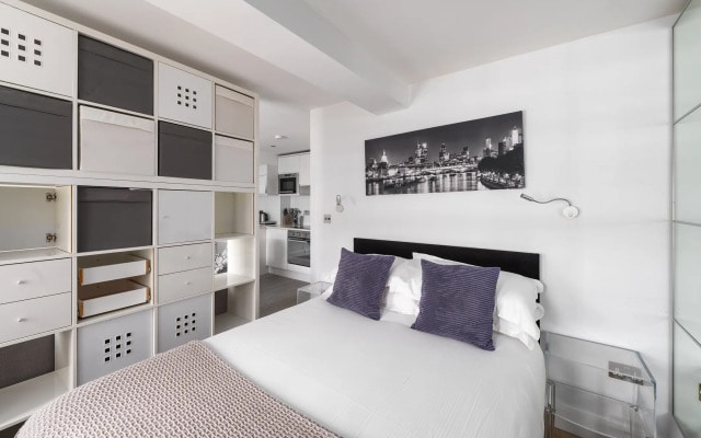 Nell Gwynn House Apartments & Rooms