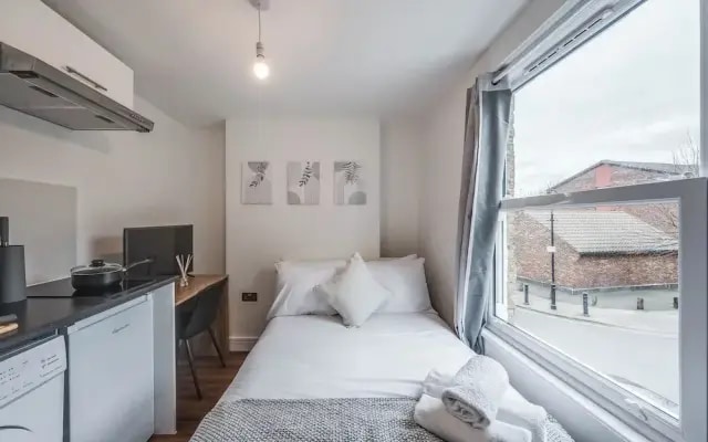 Camberwell High Spec 6-Studio Unit Block
