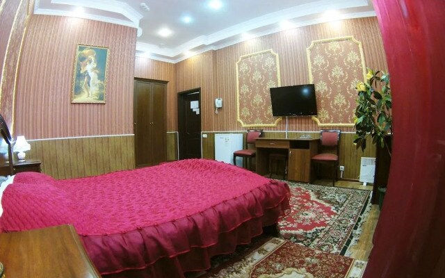 Bratislavskaya 1
