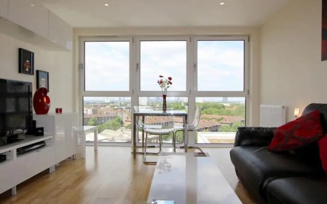 Greenwich High Street Apartment