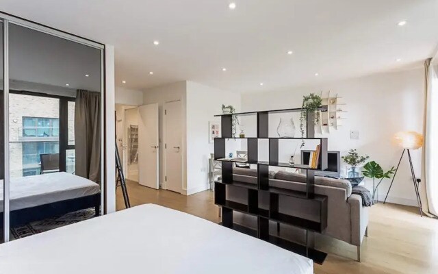 Gorgeous Studio Flat