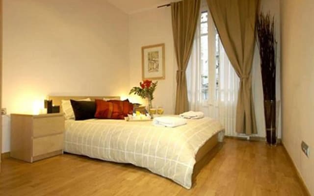 Sagrada Familia Apartment