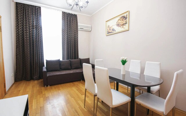 ApartLux (АпартЛюкс) на Знаменке