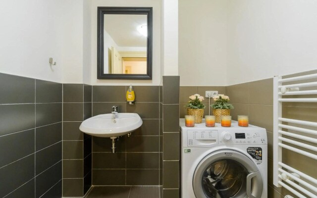 Cozy apartment near Štefánikův most