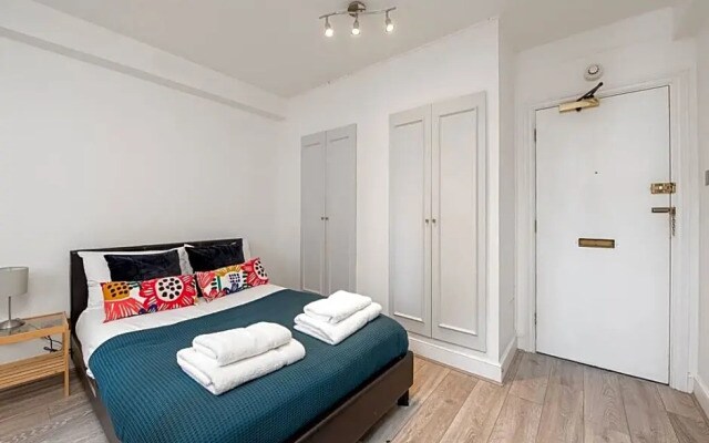 Apartment 327 by CAPITAL