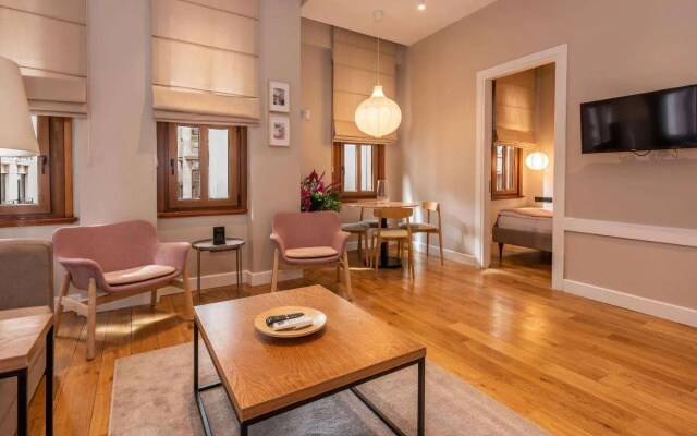 Bguest Pera Suites