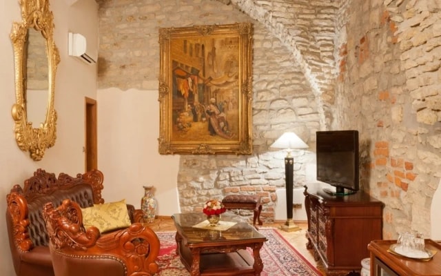 Hotel U Prince Prague by BHG