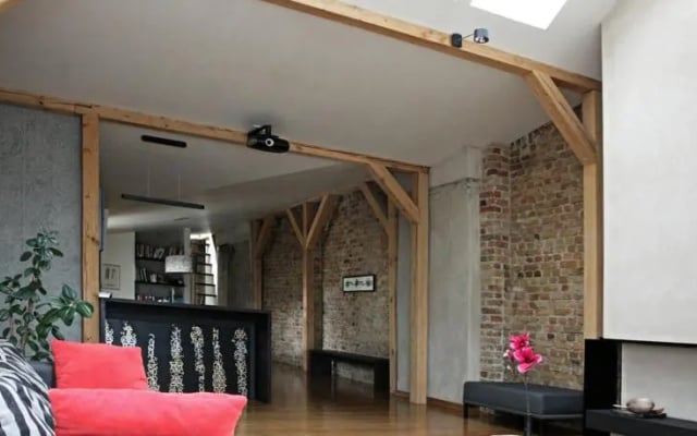 Spacious loft in Art Nouveau area