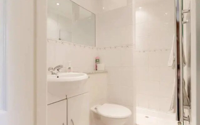 Swan Guest House - London Heathrow