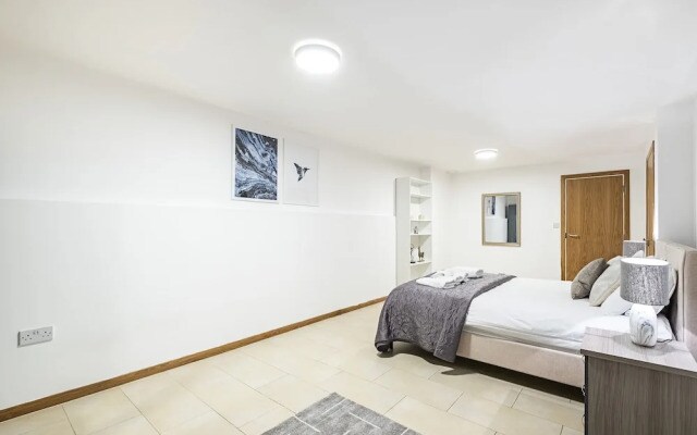 Laystall Apartment by Flexystays