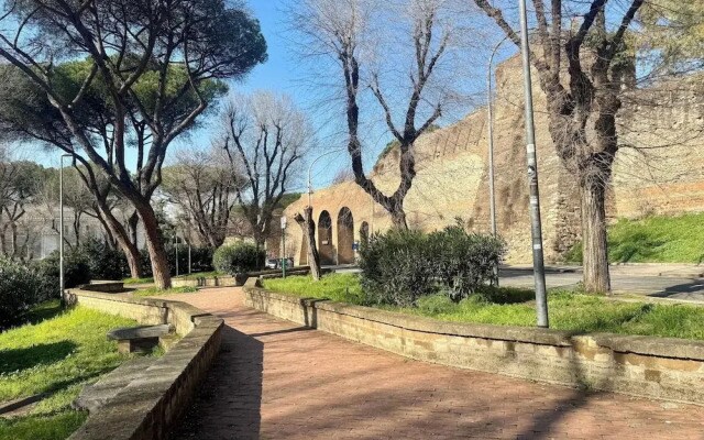 Spacious Rome Loft in Aventine Area