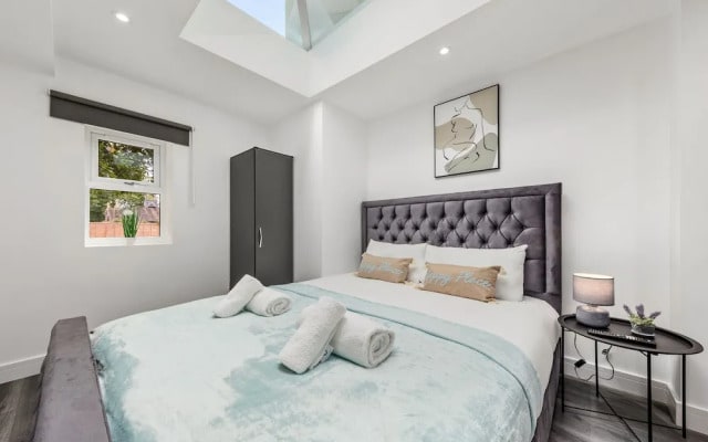 Impeccable Ensuite Room in Finsbury Park Londonn19
