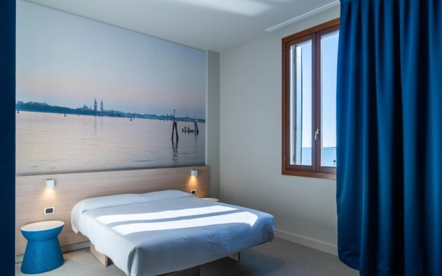 Hotel Acropole