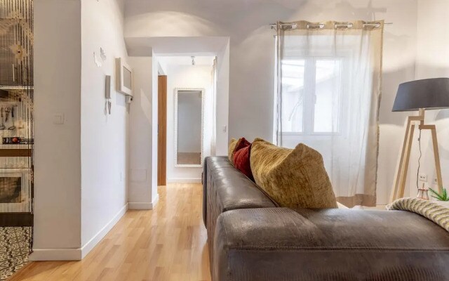 Living4Malaga Alamos 40