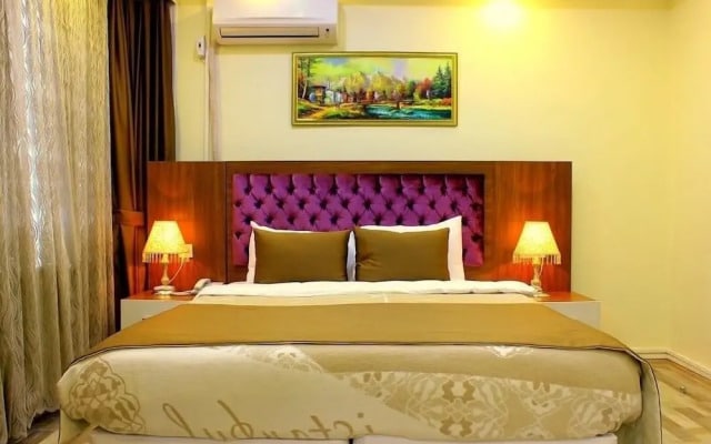 Hotelium 2