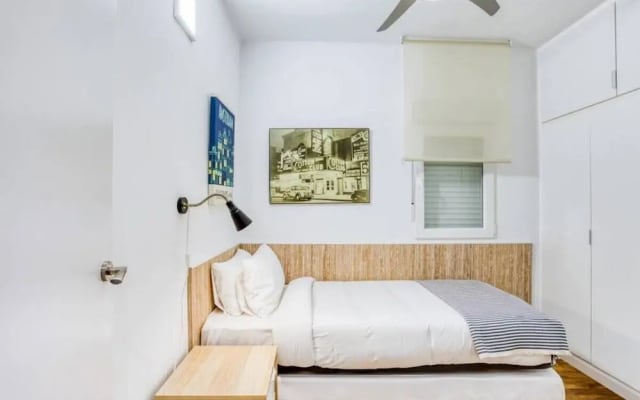 Nice and Cozy 4 Bedroom in Sants-montjuic BCN
