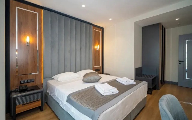 Rusel Park Residence