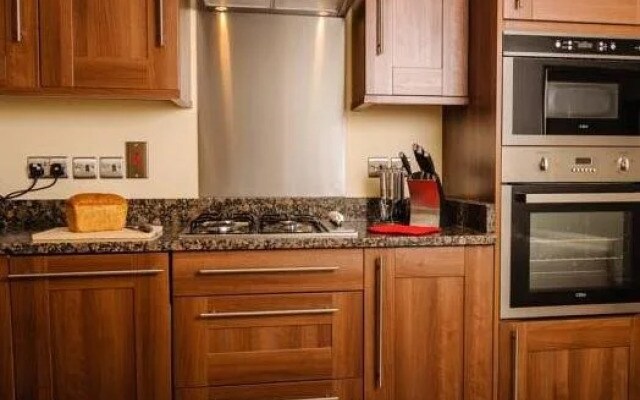 Luxe Serviced Apartments