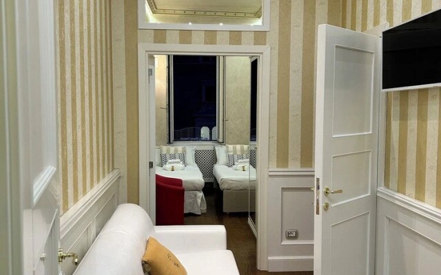 Piazza Venezia Luxury Suite