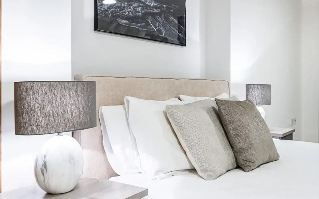 Laystall Apartment