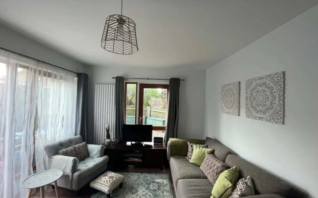 Inviting & Spacious 3BD Flat - Shadwell
