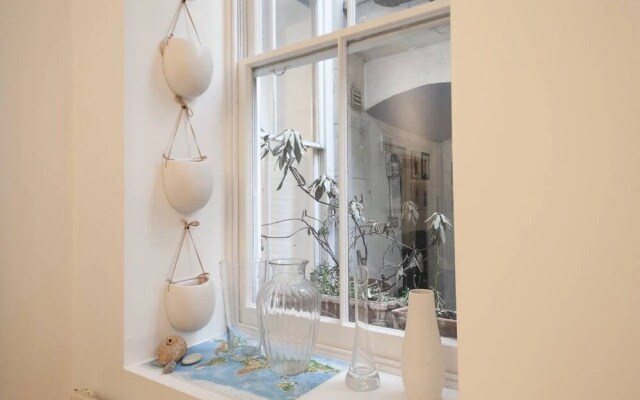 Charming Large Bloomsbury Apartment