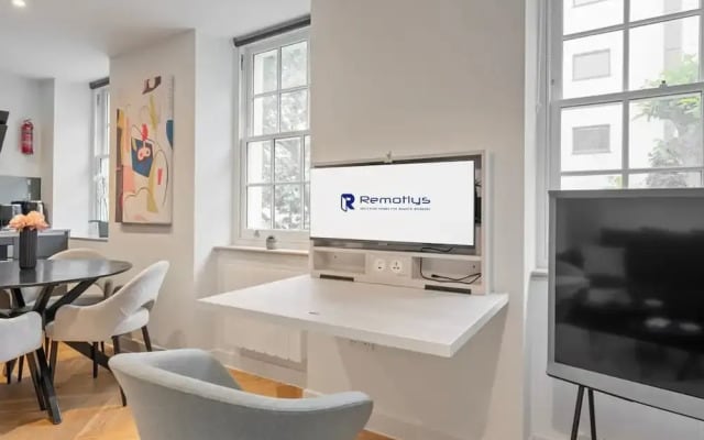 Modern 1 Bedroom Apartment in Fitzrovia