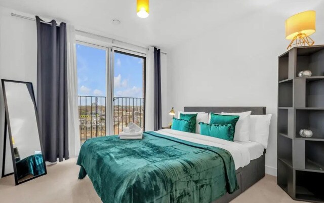 Two Bedroom Apartment in Hackney Wick