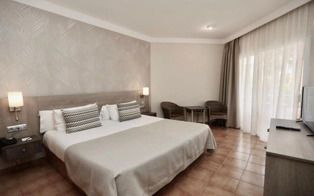 Leone Hotel