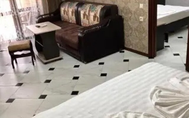 Shirak Guest House