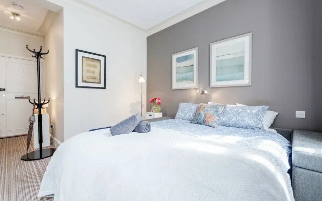Gorgeous & stylish studio in Marylebone