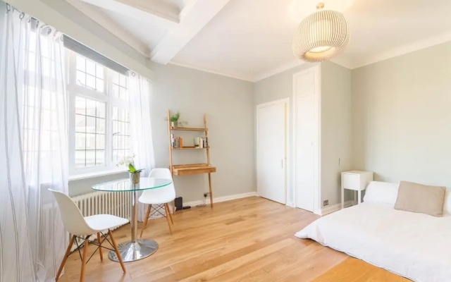 NEW Chic 1BD Studio Flat in Popular Bloomsbury