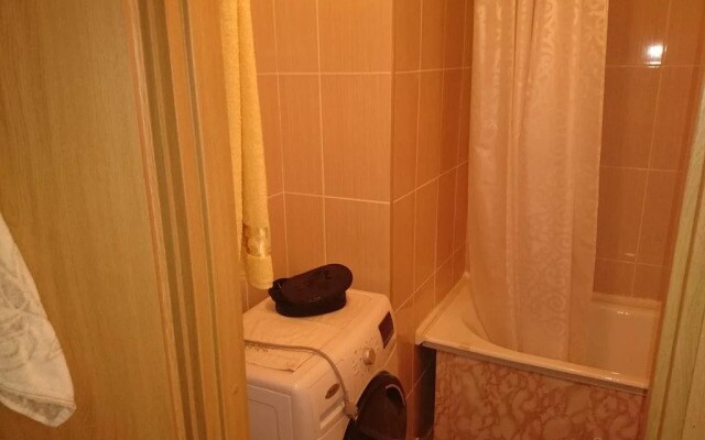 Apartmenti Na Admirala Tributsa 7