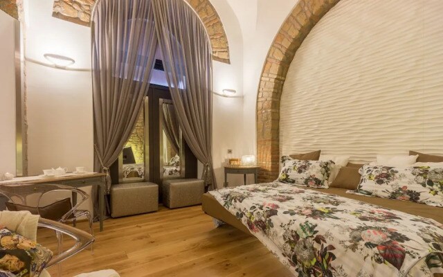 Colosseum Romantic Flat