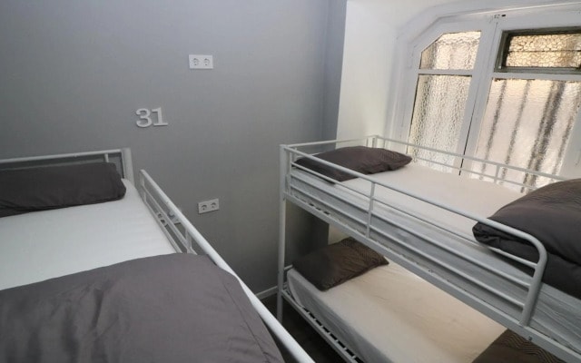 Madrid Downtown Hostel