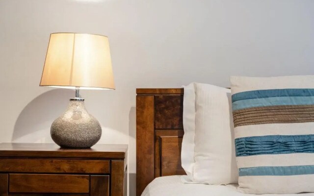 Apartment 4, 48 Bishopsgate by City Living London