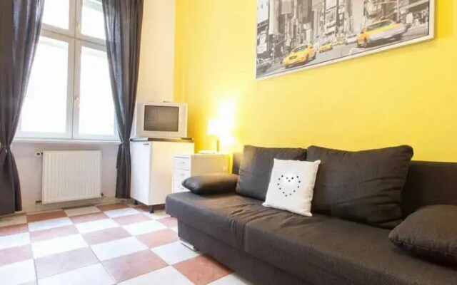 Cozy Apartment in Prague heart