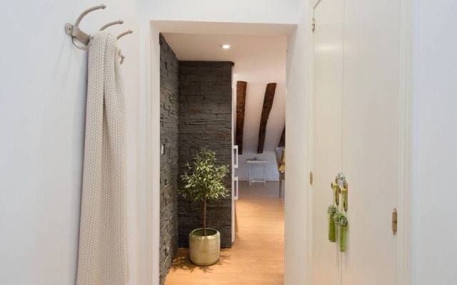 Charming Apartment In The Heart Of Madrid