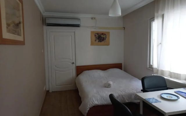 Silent Corner 6
